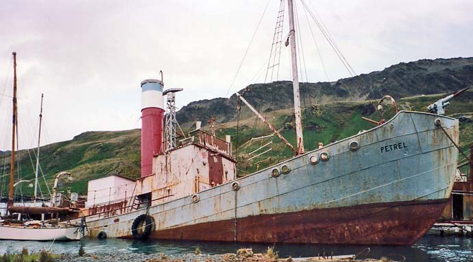 BAS90219600420001 PETREL