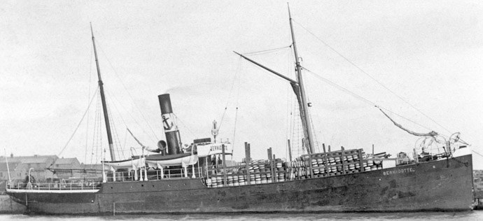 STG10518890120001 BERNADOTTE