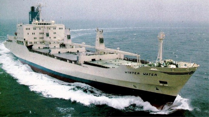 STH91619790120001 WINTER WATER